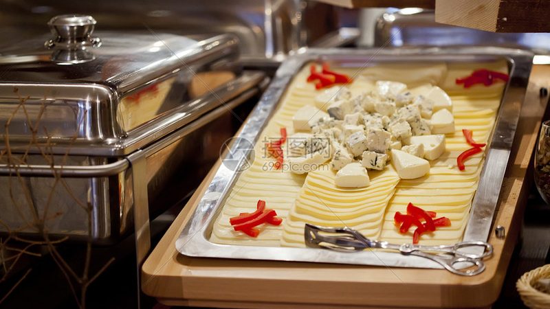 小标题：火锅食材配送的重要性