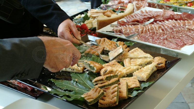 休闲食品代工流程优化之道：揭秘高效生产秘诀